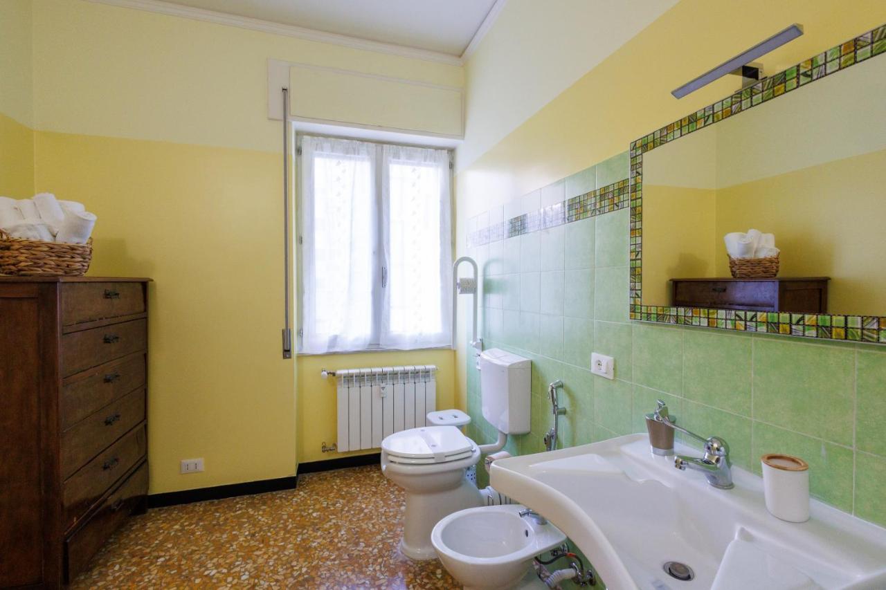 Casa Vittoria Di San Martino Affittacamere Genua Exterior foto