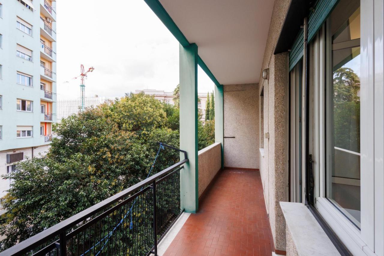 Casa Vittoria Di San Martino Affittacamere Genua Exterior foto