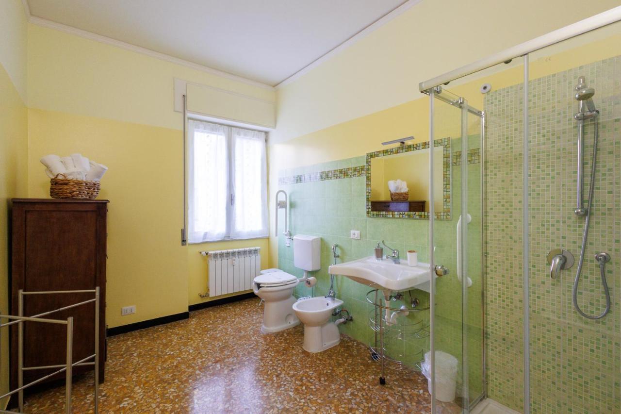 Casa Vittoria Di San Martino Affittacamere Genua Exterior foto