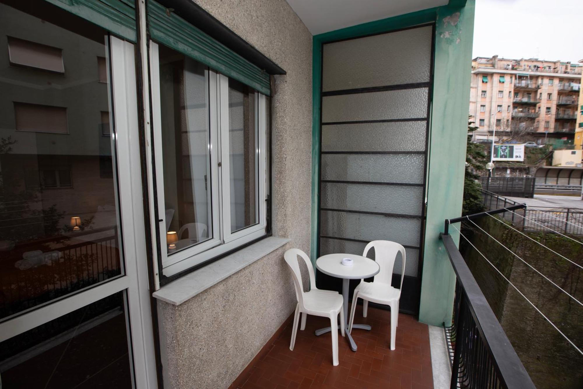Casa Vittoria Di San Martino Affittacamere Genua Exterior foto